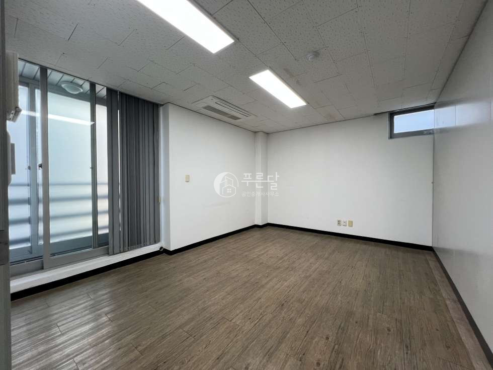 서울 강남구 신사동 압구정역 역세권 가성비 좋은 대형 사무실 월세 매물번호 10317 사진 8