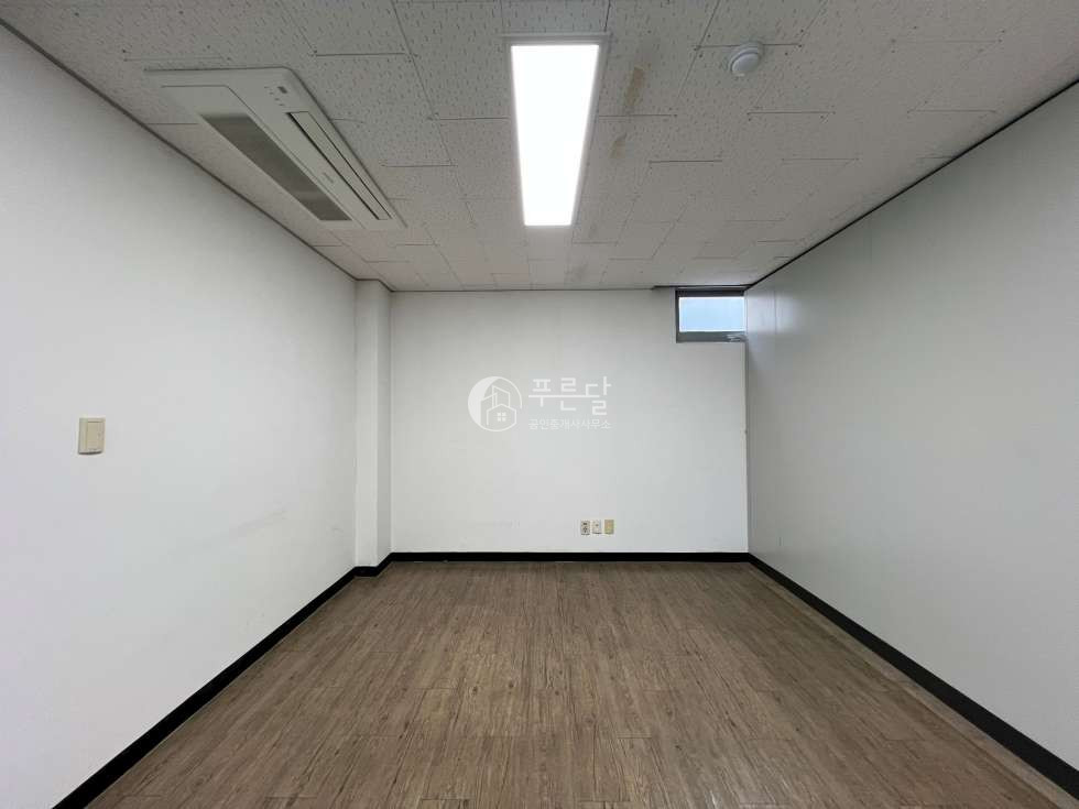 서울 강남구 신사동 압구정역 역세권 가성비 좋은 대형 사무실 월세 매물번호 10317 사진 9
