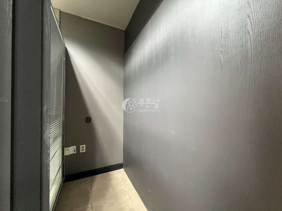 서울 강남구 신사동 압구정역 리모델링 후 첫 입주 사무실 월세 매물번호 10323 사진 5
