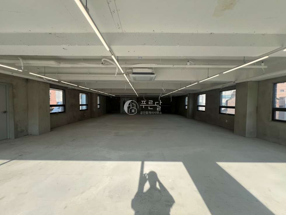 서울 강남구 신사동 을지병원사거리 인근 리모델링완료 테라스있는 사무실 월세 매물번호 10328 사진 5