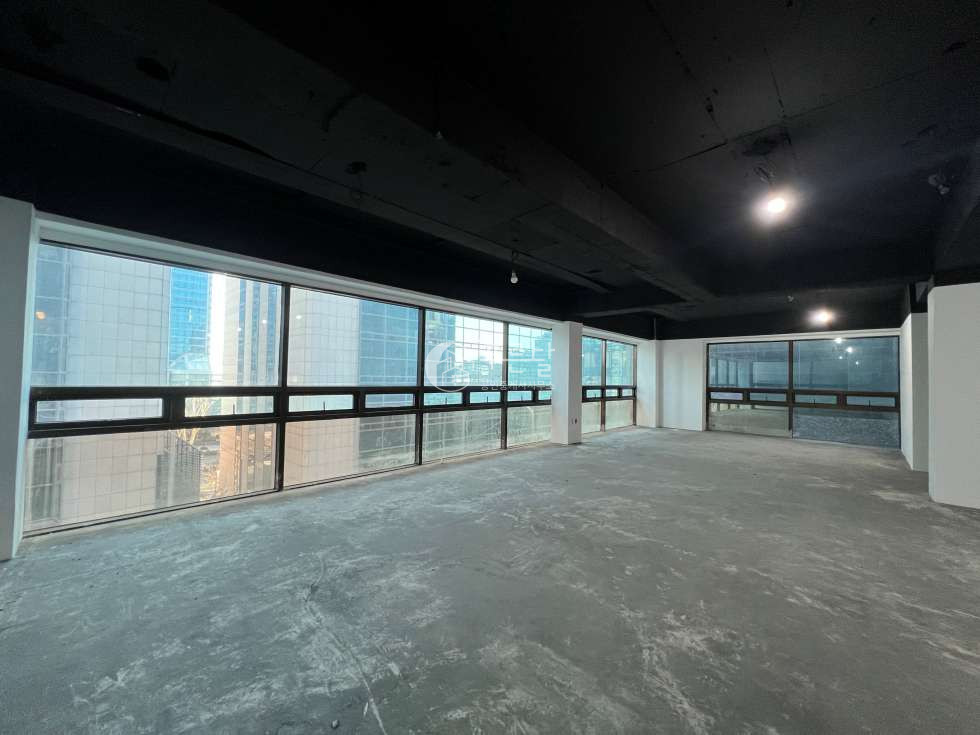 서울 강남구 역삼동 역삼역 바로앞 초역세권 위치 좋은 사무실 월세 매물번호 10361 사진 3