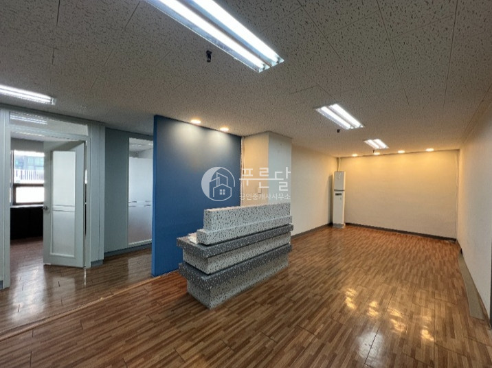 서울 강남구 역삼동 국기원사거리 접근성 좋고 깔끔한 사무실 월세 매물번호 10368 사진 1