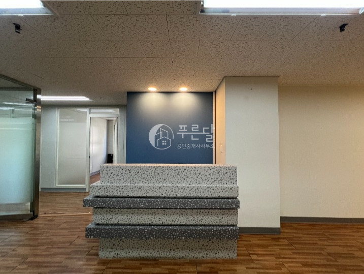 서울 강남구 역삼동 국기원사거리 접근성 좋고 깔끔한 사무실 월세 매물번호 10368 사진 2