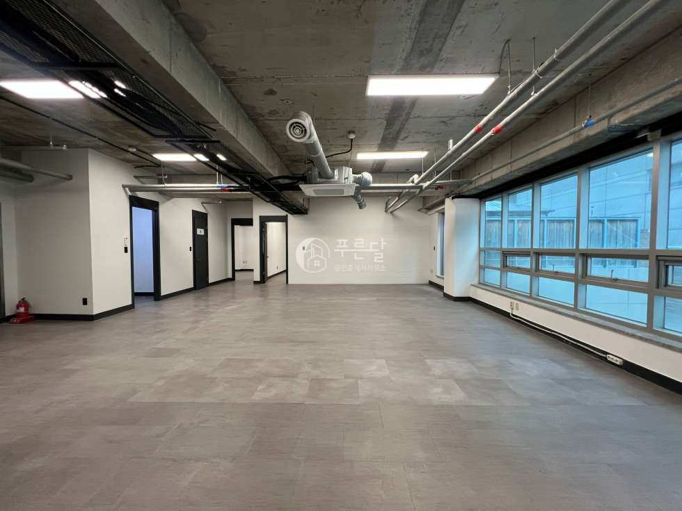 서울 강남구 논현동 언주역 초역세권 단독테라스 있는 사무실 월세 매물번호 10408 사진 6
