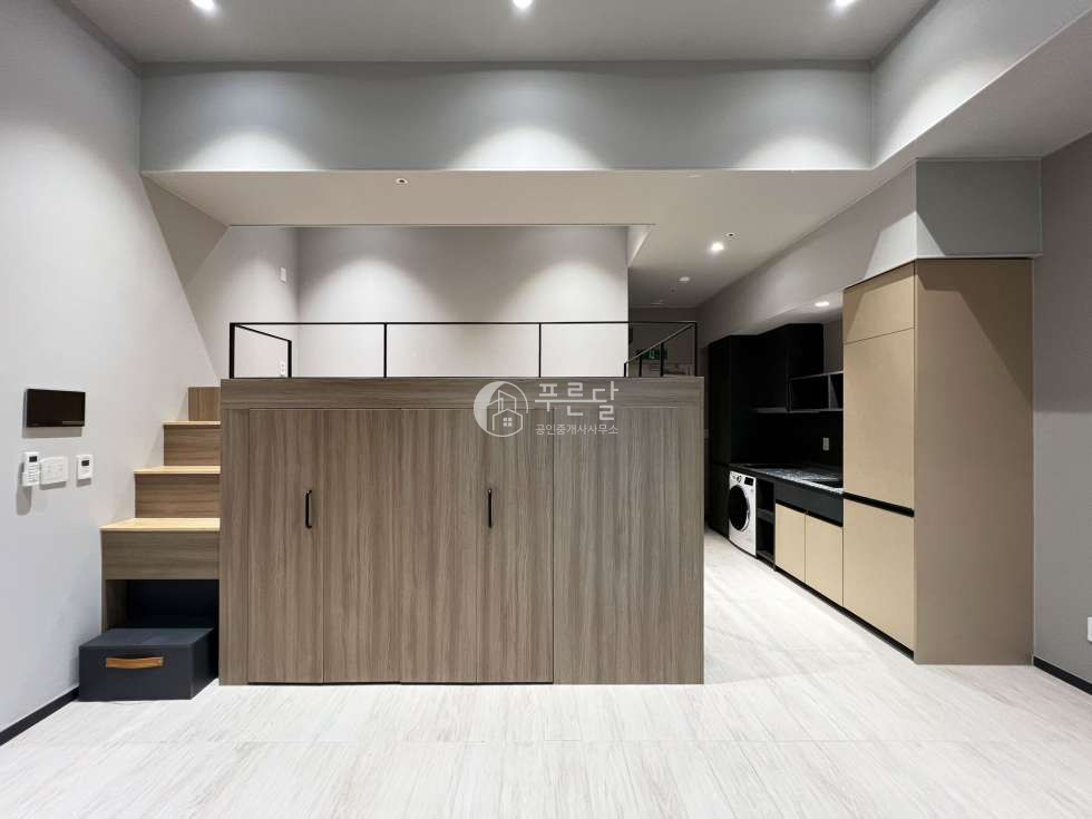 서울 서초구 서초동 강남역 도보 8분 렌트프리 제공 강남대로 대로변 오피스텔 월세 매물번호 10445 사진 1