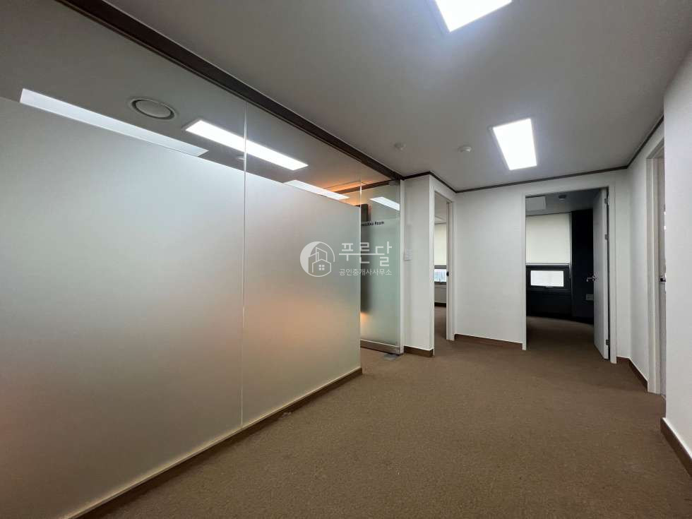 서울 강남구 역삼동 선릉역 도보 3분 초역세권 원상복구된 사무실 월세 매물번호 10525 사진 6