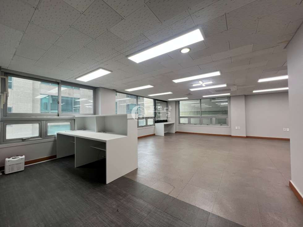 서울 강남구 역삼동 선릉역 도보 3분 초역세권 원상복구된 사무실 월세 매물번호 10525 사진 12