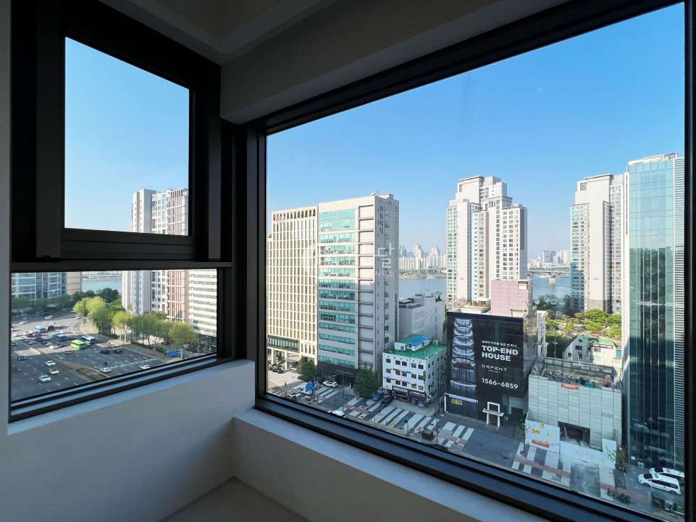 서울 강남구 청담동 더오키드청담 고층 한강뷰 월세 매물번호 10017 사진 1