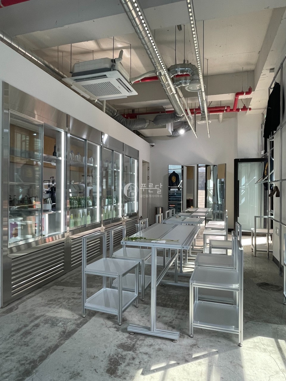 서울 강남구 역삼동 상록회관 뒤쪽 신축급 깔끔한 상가 월세 매물번호 10534 사진 2