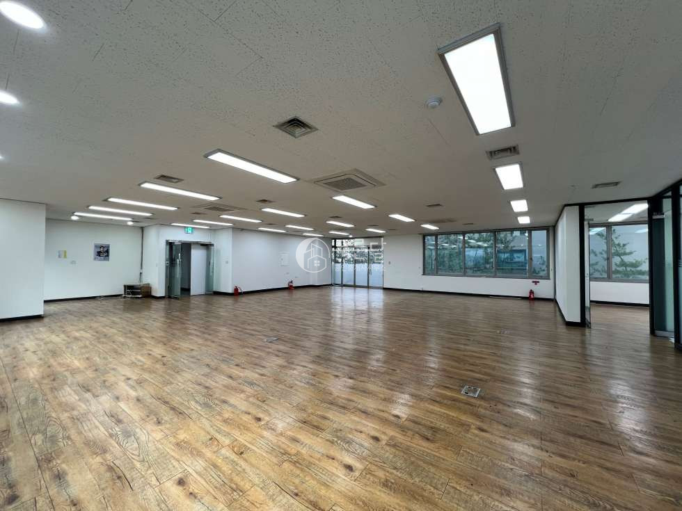 서울 강남구 역삼동 센터필드사거리 대로변 깔끔한 사무실 연층임대 가능 월세 매물번호 10546 사진 9