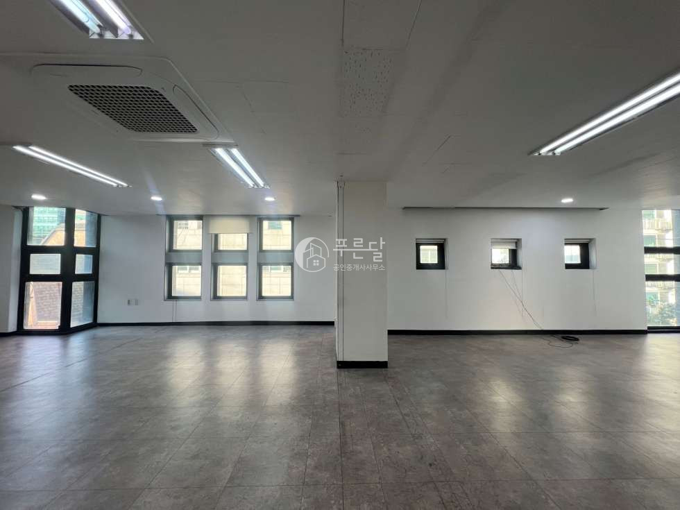 서울 강남구 대치동 선릉역 역세권 채광 좋고 깔끔한 사무실 월세 매물번호 10644 사진 4
