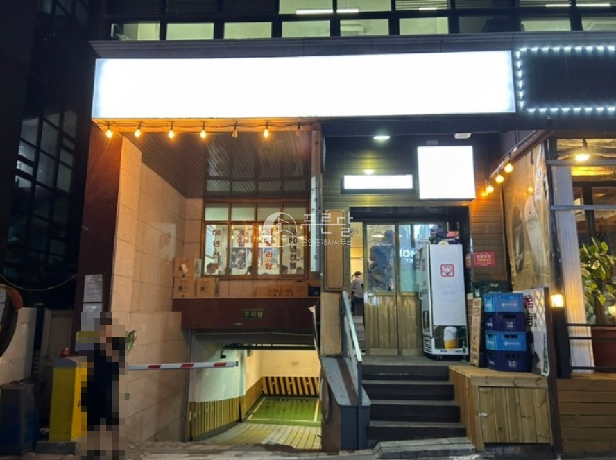 서울 강남구 논현동 논현역 초역세권 매출 항상 많은 위치 월세 매물번호 10695 사진 1