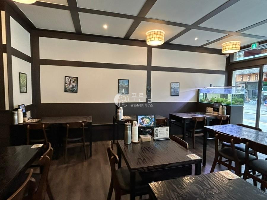 서울 강남구 역삼동 역삼역 먹자상권 메인 1층 노출 최고 월세 매물번호 10741 사진 3