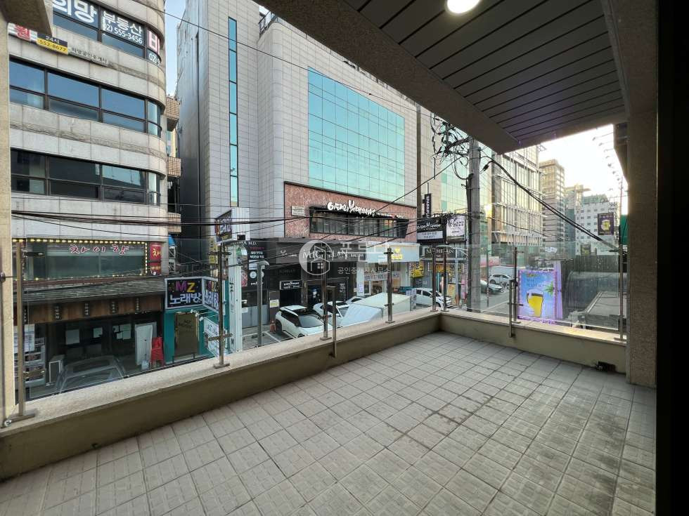 서울 강남구 역삼동 역삼역 먹자상권 유동인구 많은 지역 신축 첫 입주 월세 매물번호 10742 사진 12