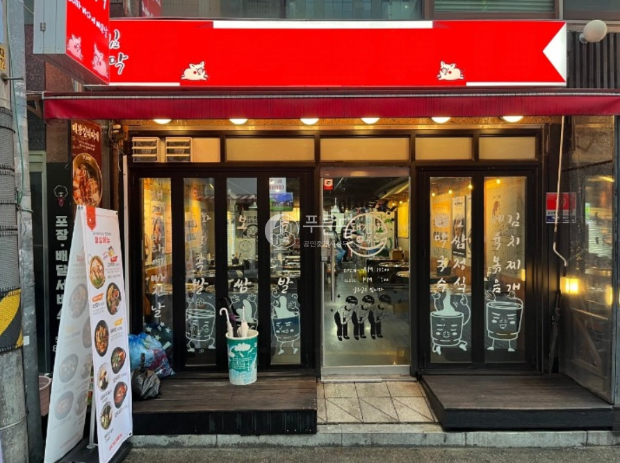 서울 강남구 논현동 논현역 도보 1분 초역세권 유동인구 많은 곳 월세 매물번호 10654 사진 1