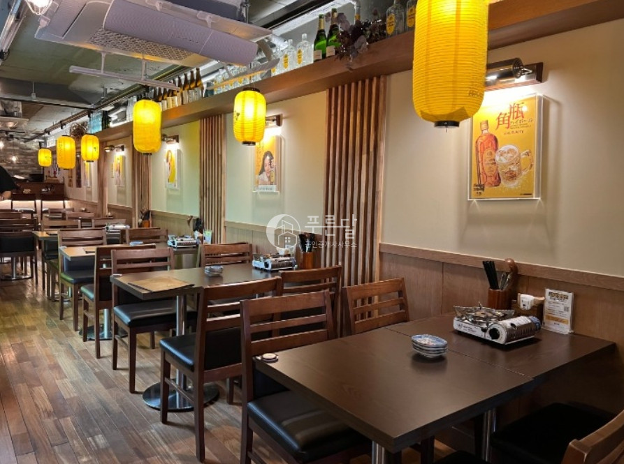 서울 강남구 신사동 신사동 세로수길 야장사용 가능한 1층 상가 월세 매물번호 10799 사진 4