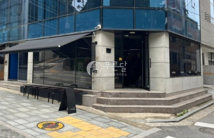 서울 강남구 삼성동 삼성중앙역 뷰 좋은 1층 상가 월세 매물번호 10808 사진 1