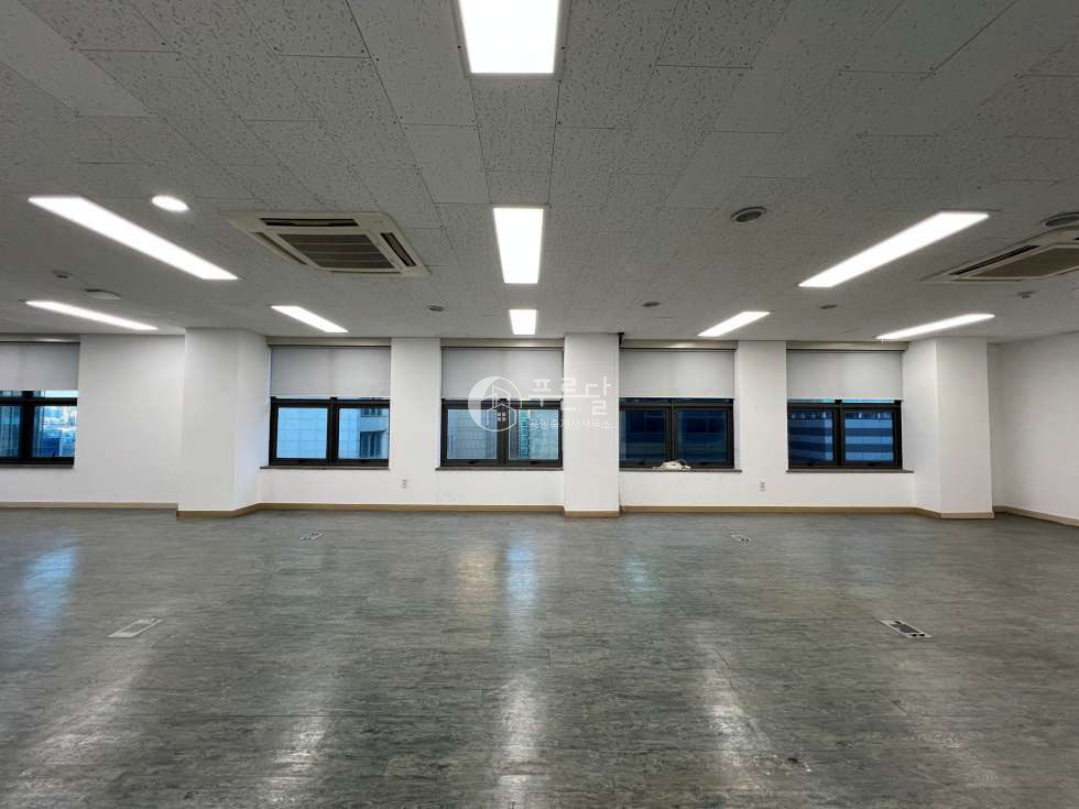 서울 강남구 역삼동 역삼역 센터필드 사거리 인근 테헤란로 사무실 월세 매물번호 10828 사진 1