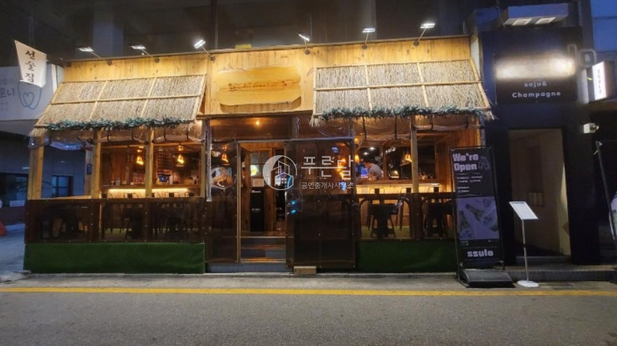 서울 강남구 신사동 압구정로데오 먹자골목 가시성 좋은 1층 상가 월세 매물번호 10720 사진 1
