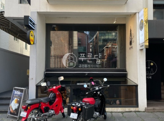 서울 강남구 신사동 가로수길 이면 가성비 좋은 1층 상가 월세 매물번호 11011 사진 1