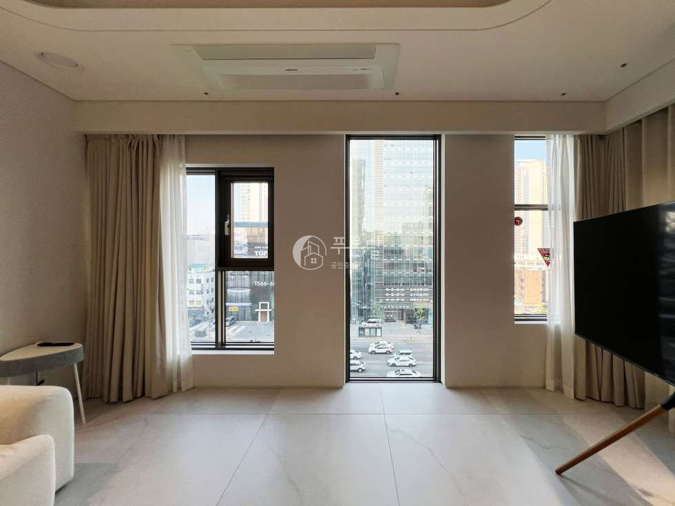 서울 강남구 청담동 더오키드청담 영동대로변 하이엔드 오피스텔 투룸 월세 매물번호 11039 사진 1