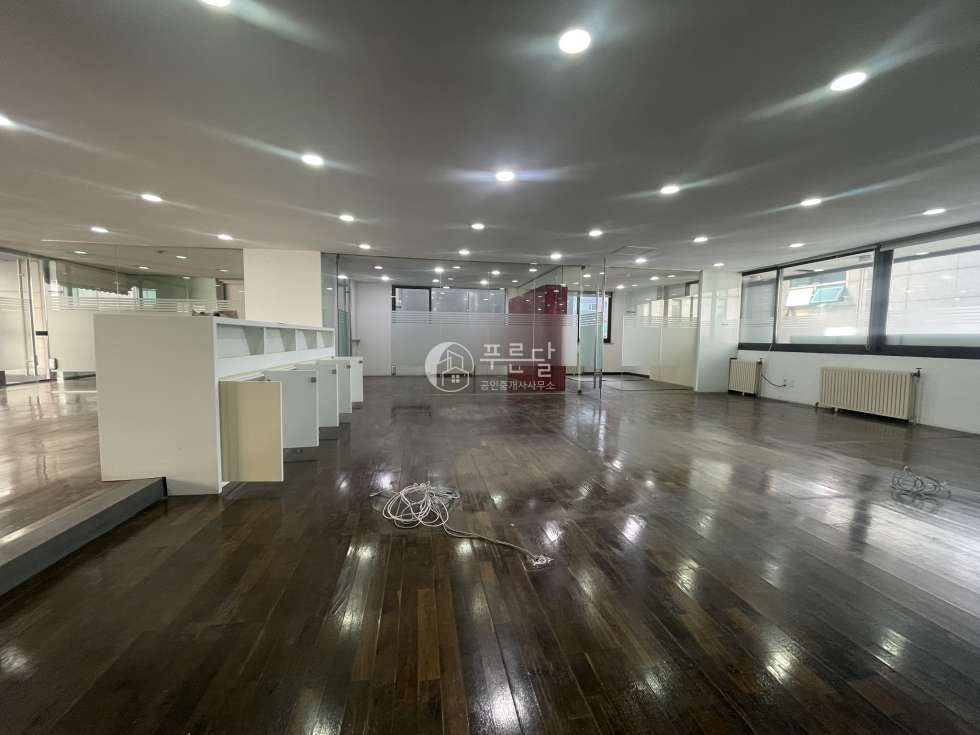서울 강남구 삼성동 송현빌딩동 포스코사거리 위치 좋고 깔끔한 사무실 월세 매물번호 10007 사진 2