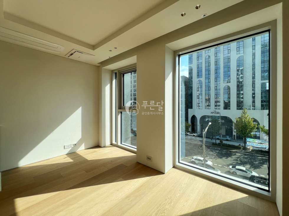 서울 강남구 청담동 청담동 신축 하이엔드 레이어청담 복층 도산대로뷰 월세 월세 매물번호 11114 사진 3