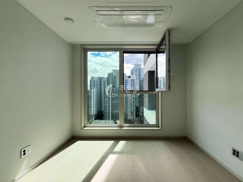 서울 강남구 청담동 108동 청담르엘 월세 111B타입 잠실운동장 시그니엘뷰 월세 매물번호 11080 사진 10