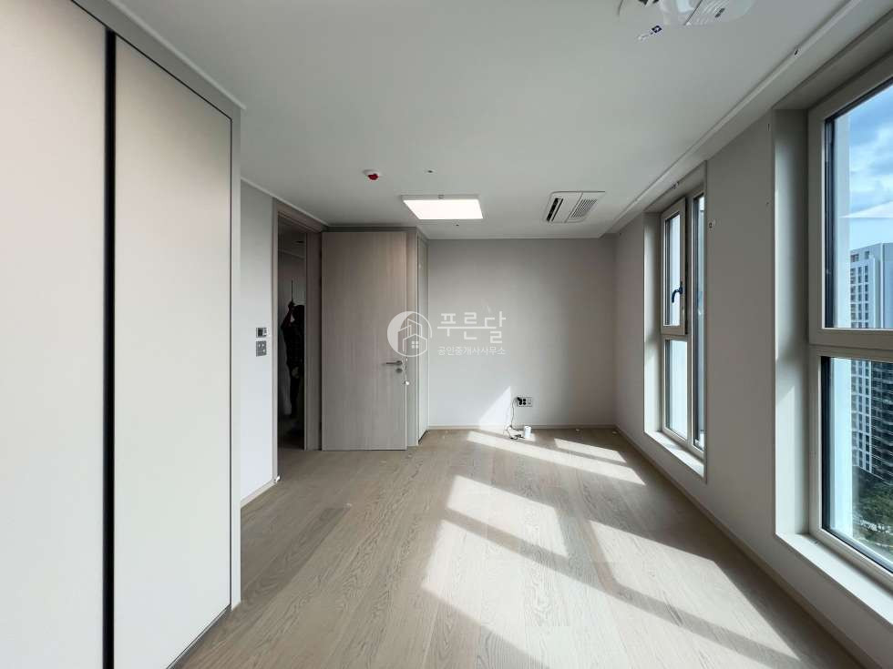 서울 강남구 청담동 104동 정원뷰 구조 좋은 청담르엘 전세 첫 입주 전세 매물번호 11086 사진 16