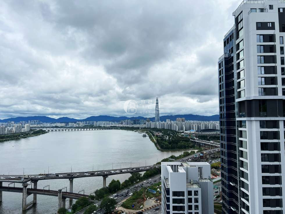 서울 강남구 청담동 103동 청담르엘 한강뷰 전세 84A타입 전세 매물번호 11199 사진 1