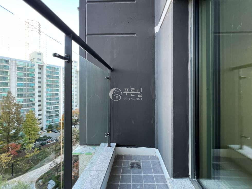 서울 강남구 청담동 102동 청담르엘 97D타입 전세 발코니세대 한강뷰 전세 매물번호 11247 사진 35