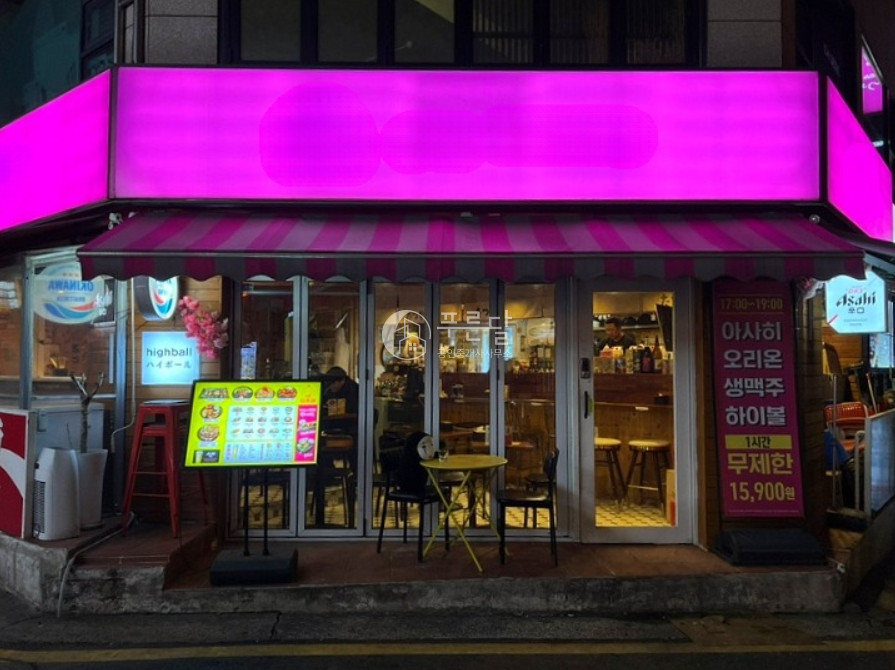 서울 강남구 신사동 신사역 먹자골목 노출 좋은 코너 상가 월세 매물번호 10682 사진 1