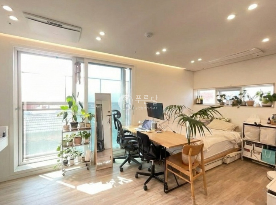 서울 강남구 역삼동 역삼더하임동 화이트톤 깔끔한 컨디션 대출O 보증보험O 전세 매물번호 11456 사진 1