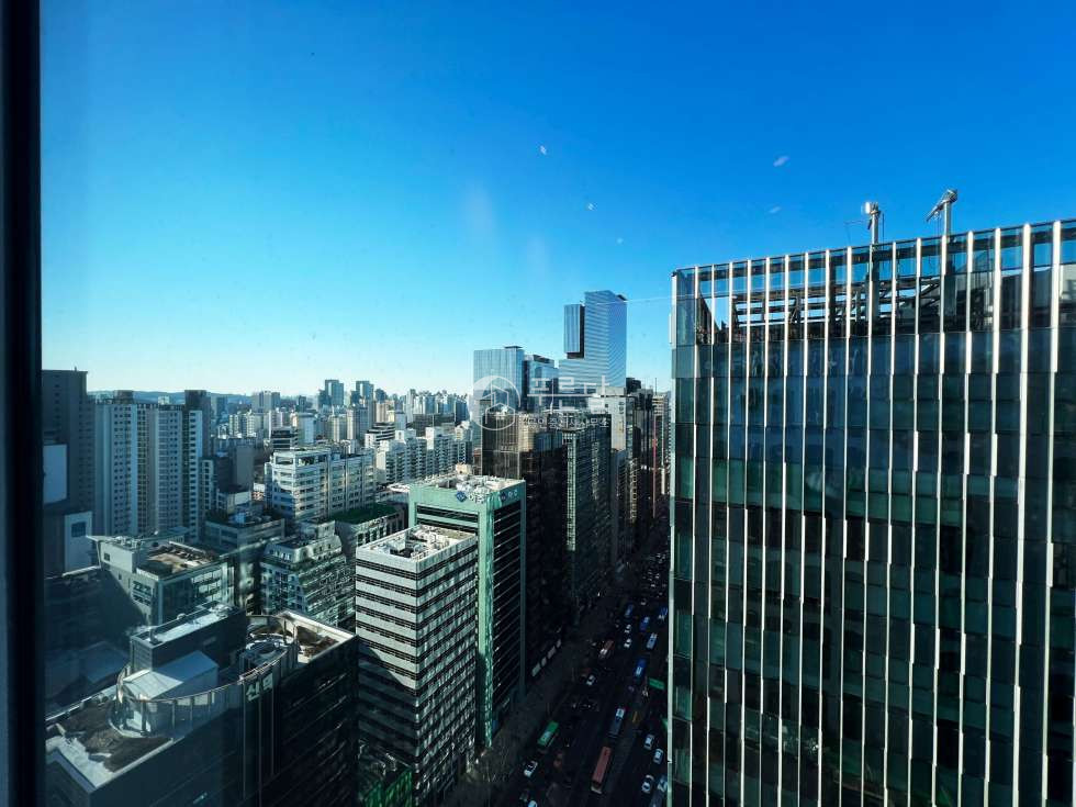 서울 강남구 역삼동 루카831 강남대로 뷰 좋은 고층 월세 매물번호 10212 사진 2
