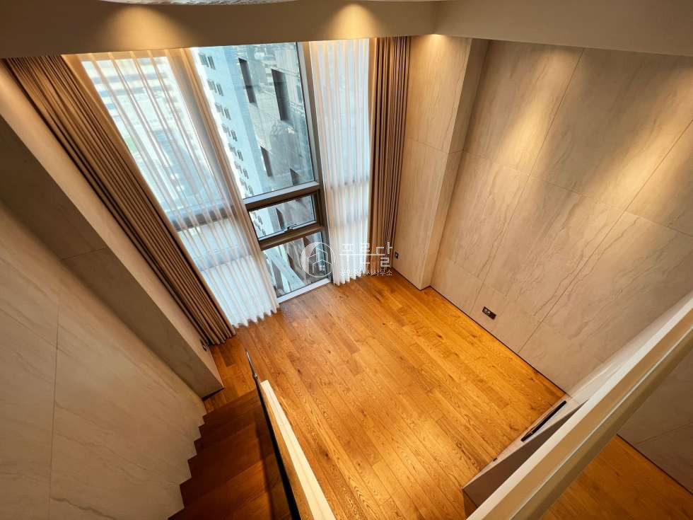 서울 강남구 삼성동 삼성역 도보 5분 막힘없는 시티뷰 복층 하이엔드 파크텐삼성 월세 월세 매물번호 11368 사진 20
