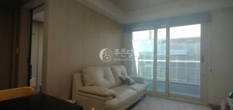 서울 강남구 역삼동 역삼역 역세권 컨디션 좋은 1.5룸 전세대출O 보증보험 O 전세 매물번호 11524 사진 1