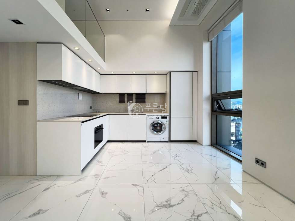 서울 강남구 청담동 더리버스청담동 청담동 하이엔드 오피스텔 더리버스청담 파노라마한강뷰 월세 월세 매물번호 11603 사진 4