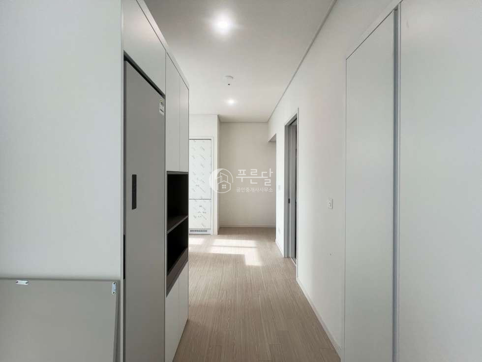 서울 강남구 역삼동 782 두산위브파빌리온역삼동 전입가능 신축 첫 입주 자주식 주차 개방감 좋은 높은 층고 월세 매물번호 11787 사진 8
