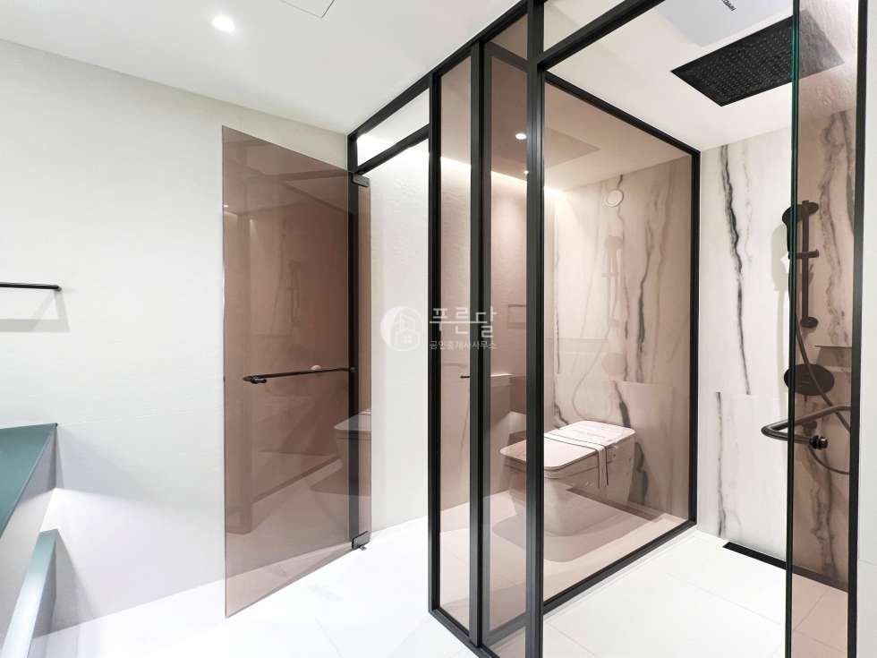 서울 용산구 한남동 830 브라이튼 한남 투룸 빠른입주 가능 월세 매물번호 11853 사진 13
