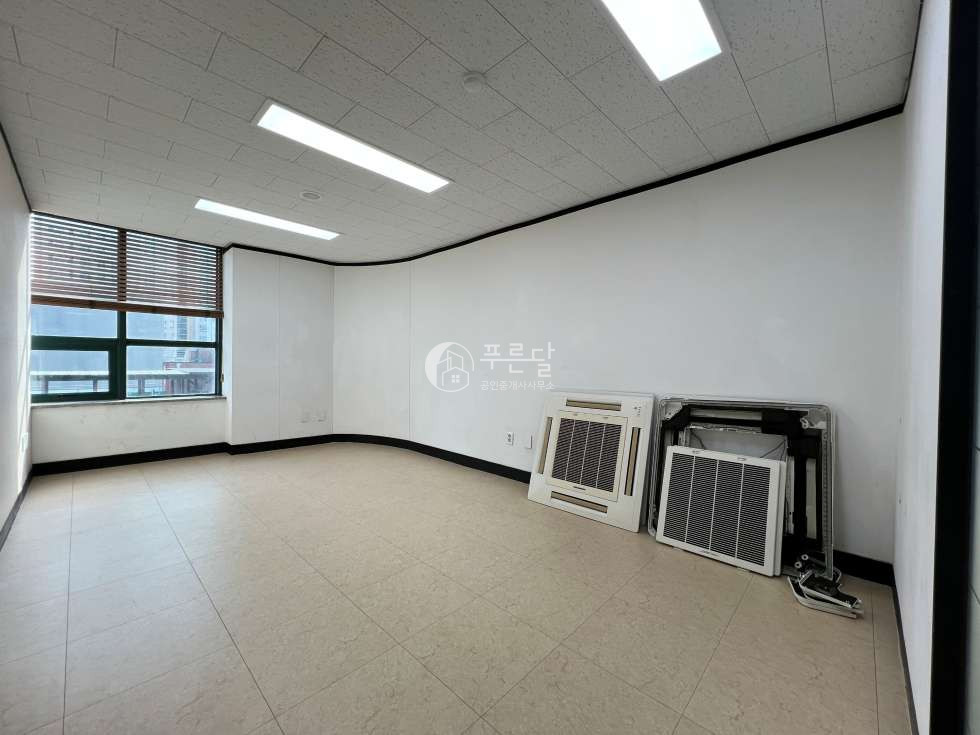 서울 강남구 삼성동 포스코사거리 인근 대로변 위치 좋은 사무실 연층사용가능 월세 매물번호 10128 사진 8