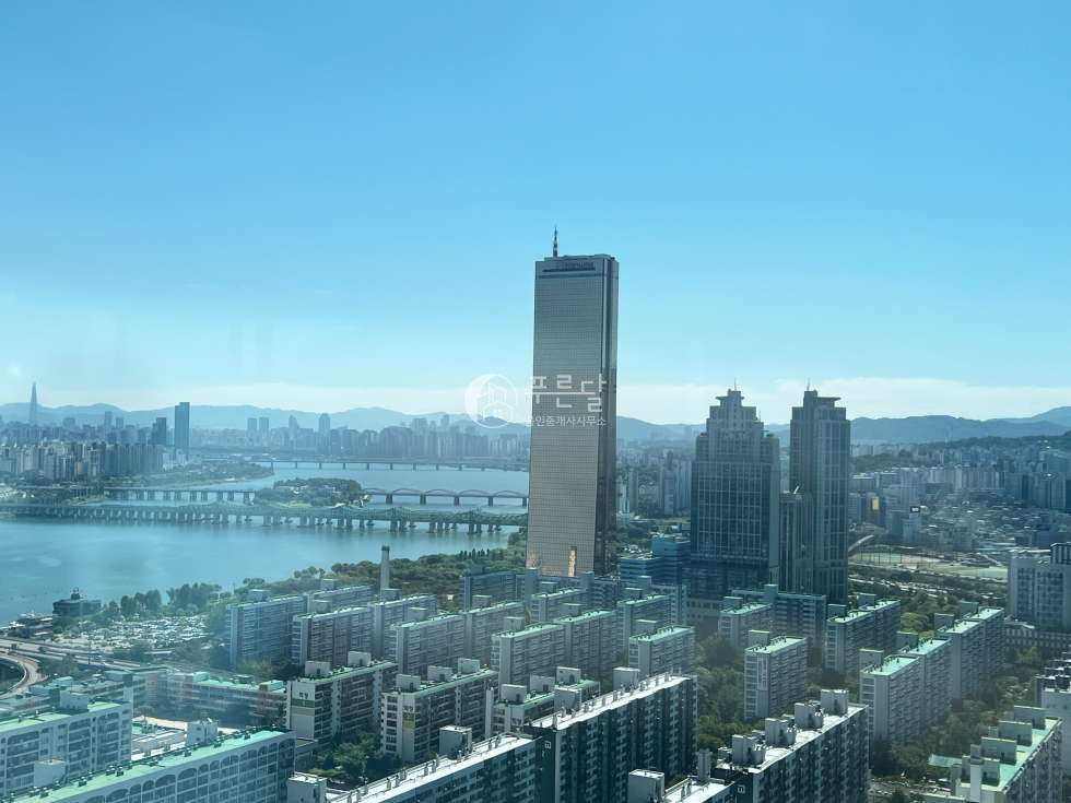 서울 영등포구 여의도동 공주택102동동 브라이튼 여의도 47 한강뷰 시티뷰 분양 매물번호 12007 사진 9