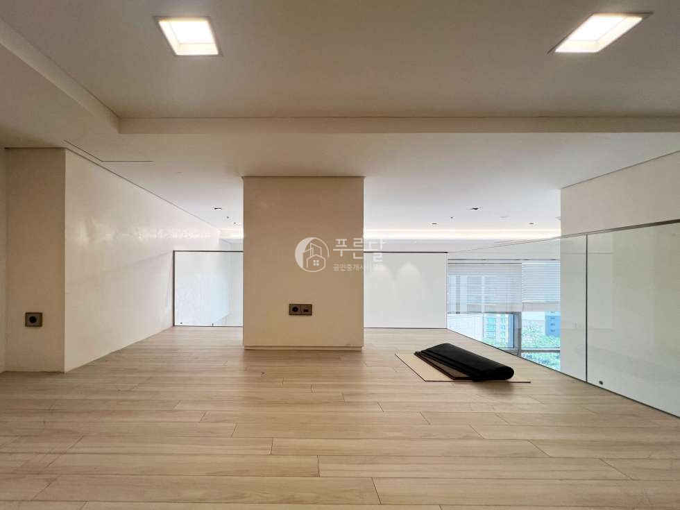 서울 강남구 청담동 130-8 1동 전입가능 청담동 한강뷰 오피스텔 더리버스청담 월세 월세 매물번호 12049 사진 20