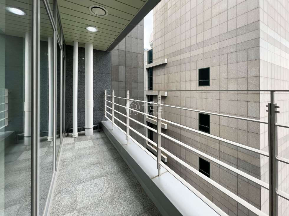 서울 강남구 역삼동 선릉역 대로변 신축 첫 입주 사무실 월세 매물번호 10252 사진 13